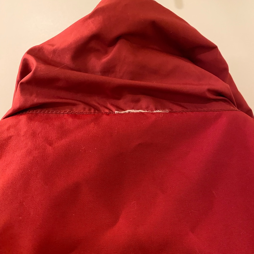 Patagonia Red Reversable Puffer Vest - Picture 6 of 6